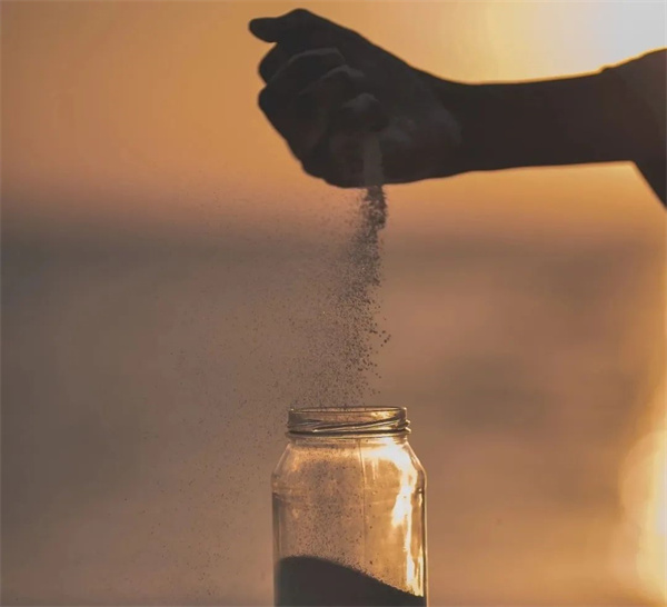 文件翻譯案例分析:杯子 cup and glass