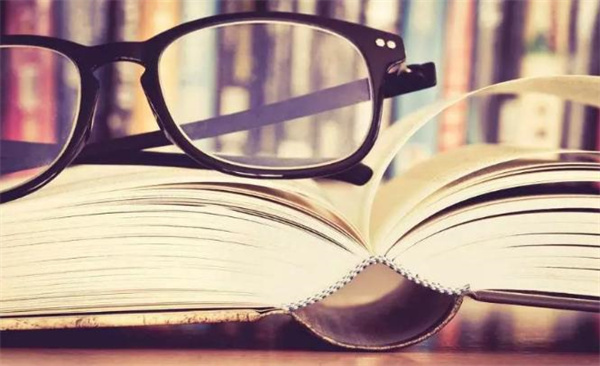 專業(yè)醫(yī)學(xué)翻譯