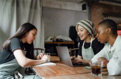 成都專業(yè)經(jīng)貿(mào)俄語翻譯